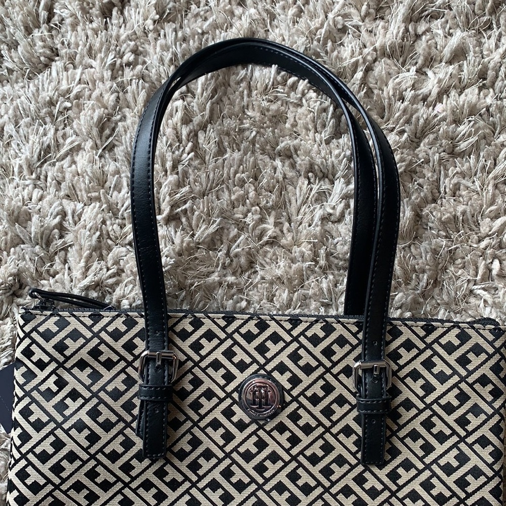 TOMMY HILFIGER Handbag - Picture 3 of 12